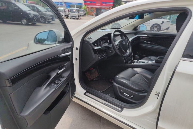 Used Geely Auto Emgrand GT 2015 1.8T Flagship Model Driver Seat