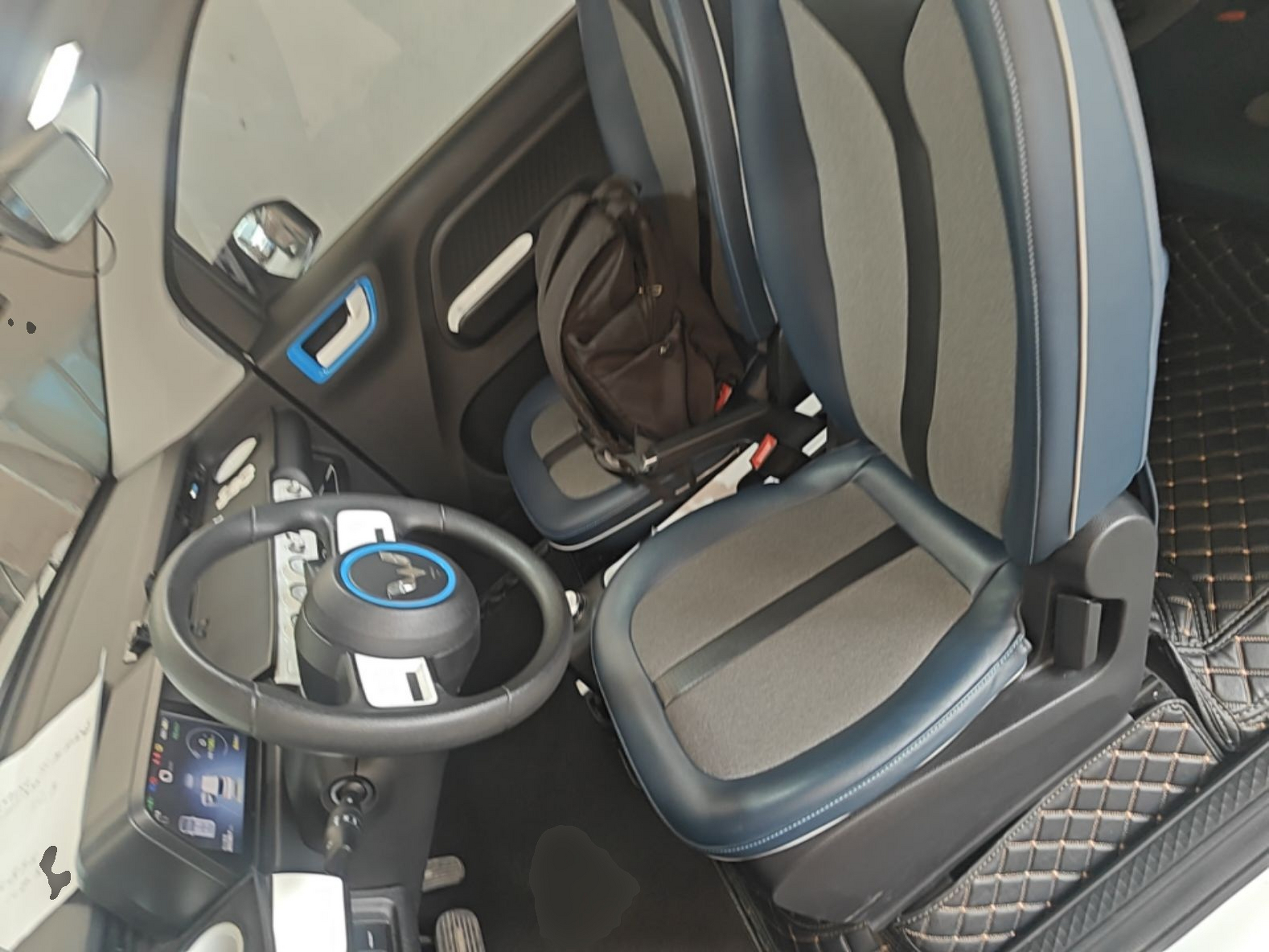 Interior delantero