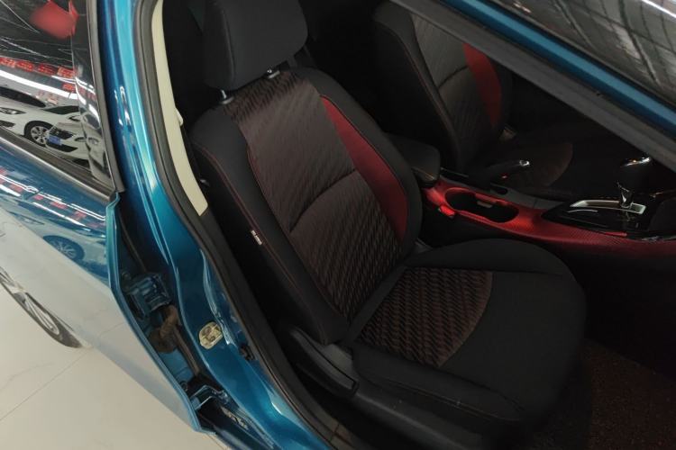 Used Nissan Lannia 2016 1.6L CVT Cool Edition
