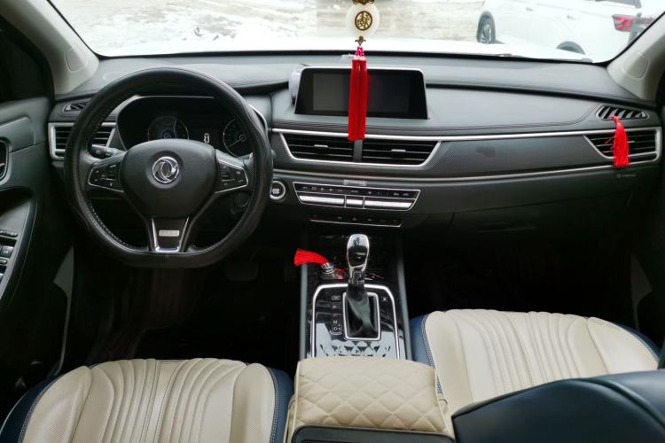 Used Dongfeng Fengon 580 2021 ☆ Star Edition 1.5T Automatic Luxury Version Center Console