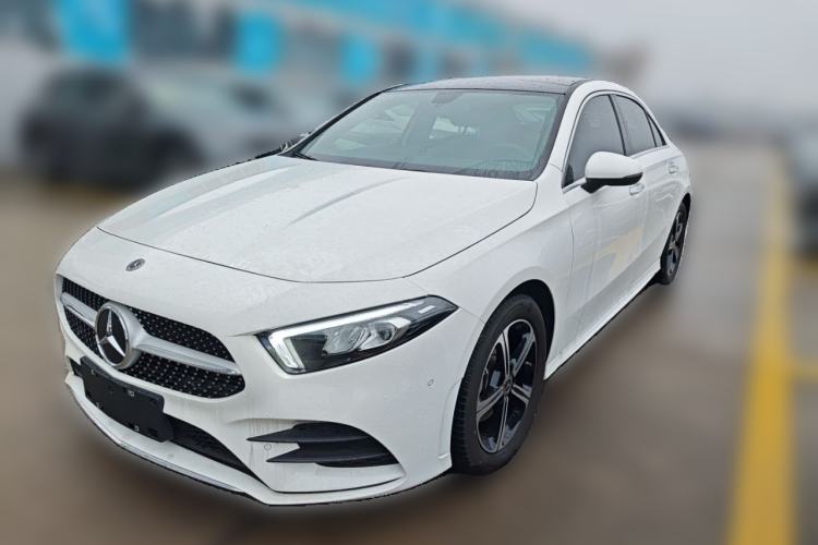 Used Mercedes-Benz A-Class 2022 Revised Version A 200 L Sport Sedan Fashionable Style