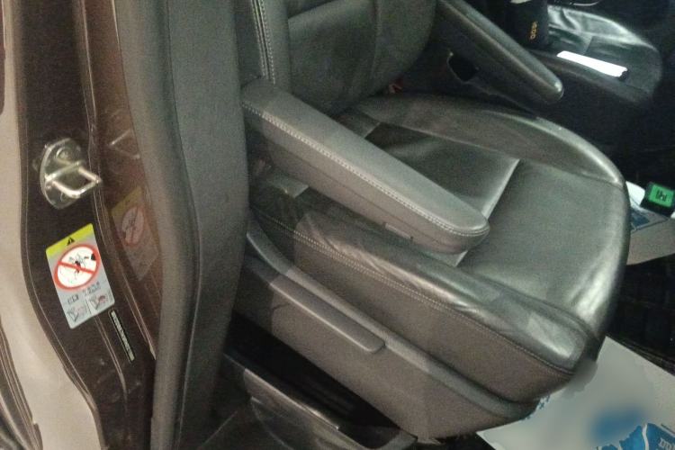 Used Volkswagen Multivan 2012 2.0 TSI Two-Wheel-Drive Luxury Edition