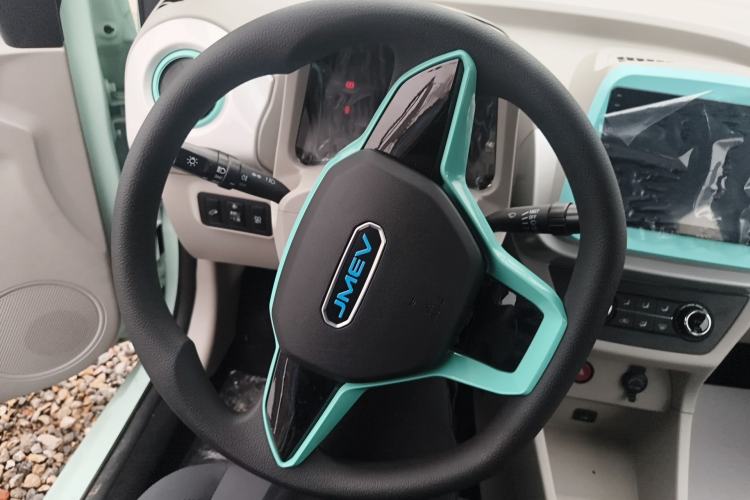 Used JMEV Xiao Qilin 2026 Model PLUS Comfort Version Steering Wheel
