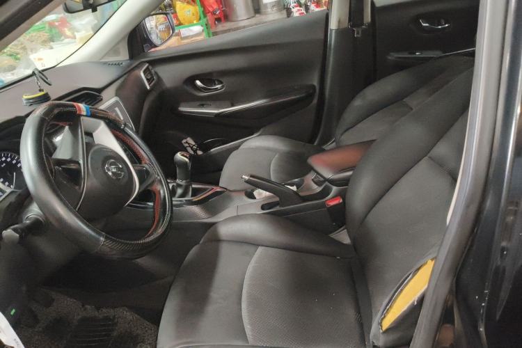 Used Nissan Lannia 2016 1.6L Manual Fashion Edition Left Front Seat