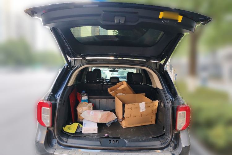 Used Ford Explorer 2020 EcoBoost 285 4x4 Titanium Edition 7-Seater
