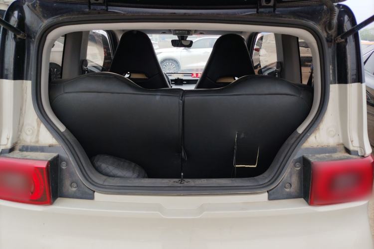 Used Wuling Hongguang MINIEV 2022 Macaron Fashion Model Lithium Iron Phosphate Trunk