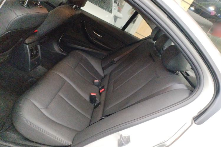 Used BMW 3 Series 2016 316i Fashion Model Left Rear Seat