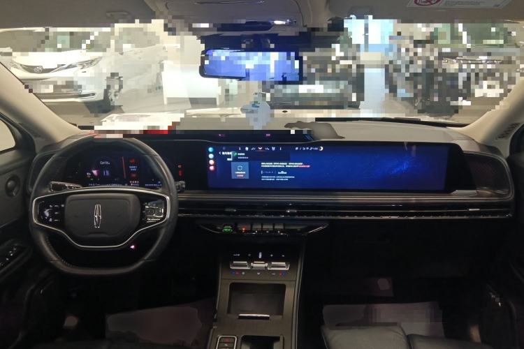 Used Lincoln Corsair 2024 2.0T Four-Wheel Drive Prestige Edition Center Console