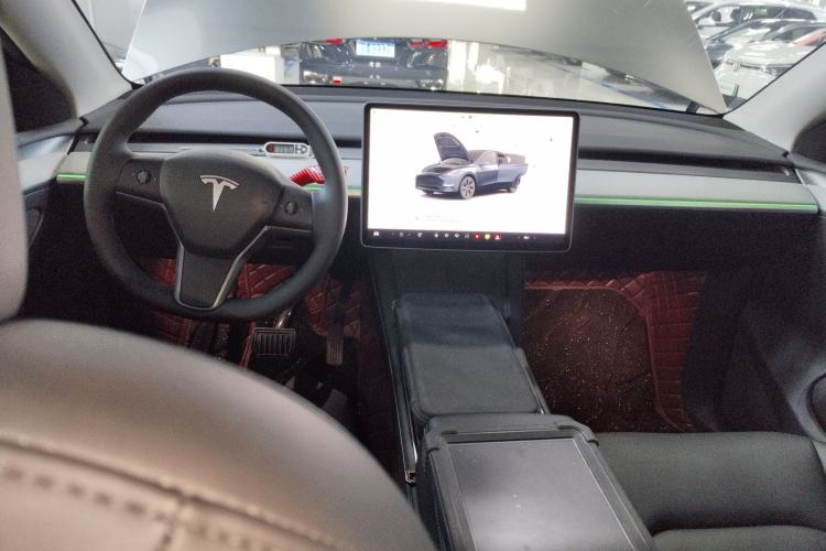 Used Tesla Model Y 2024 Long-Range All-Wheel-Drive Version Center Console