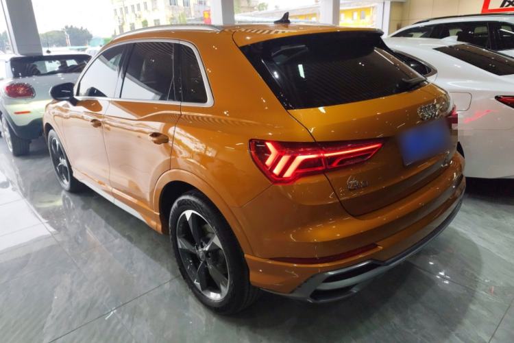 Used Audi Q3 2019 40 TFSI Fashion Dynamic Model
