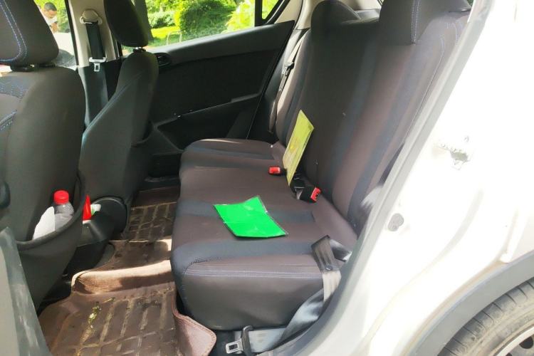 Used Baojun 310 2016 1.2L manual Comfort trim level