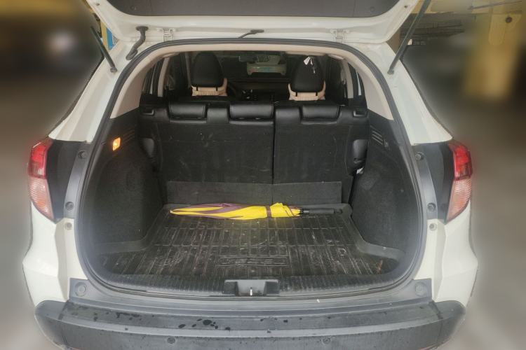 Used Honda Vezel 2017 1.8L CVT Front-Wheel Drive Pioneer Edition