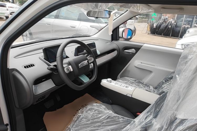 Used CHANGAN NEVO Lumin 2025 205 km Xiangqin Version
