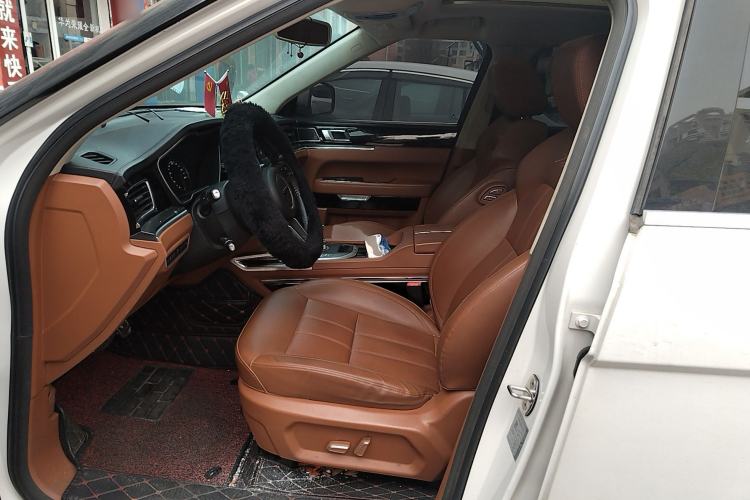 Used Zotye T700 2017 1.8T Dual-Clutch Luxury Model
