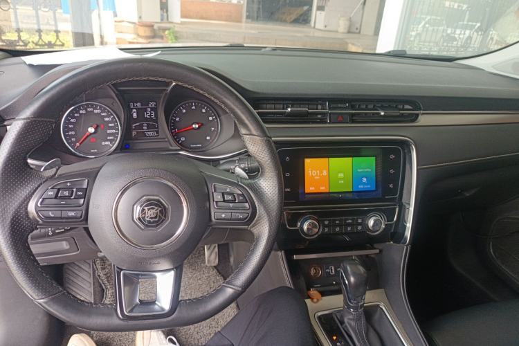 Used MG 6 2017 20T Automatic Luxury Smart Connect Version China V Standard Center Console