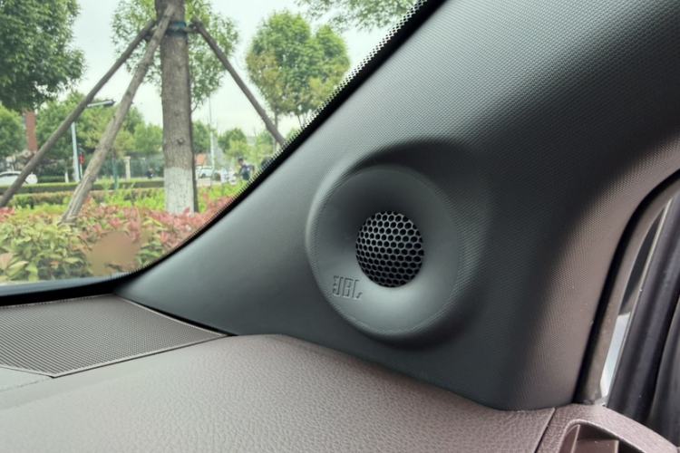 Used Toyota SIENNA 2023 2.5L Hybrid Platinum Edition