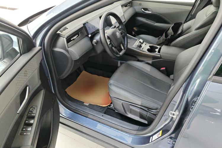 Used BYD Qin PLUS 2025 EV Smart Drive Edition 420KM Leading Model Driver Seat