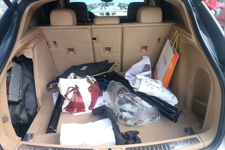 Used Porsche Macan 2014 Macan 2.0T Trunk