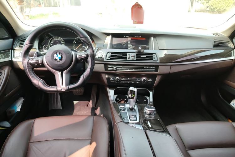 Used BMW 5 Series 2017 525Li Luxury Design Package
