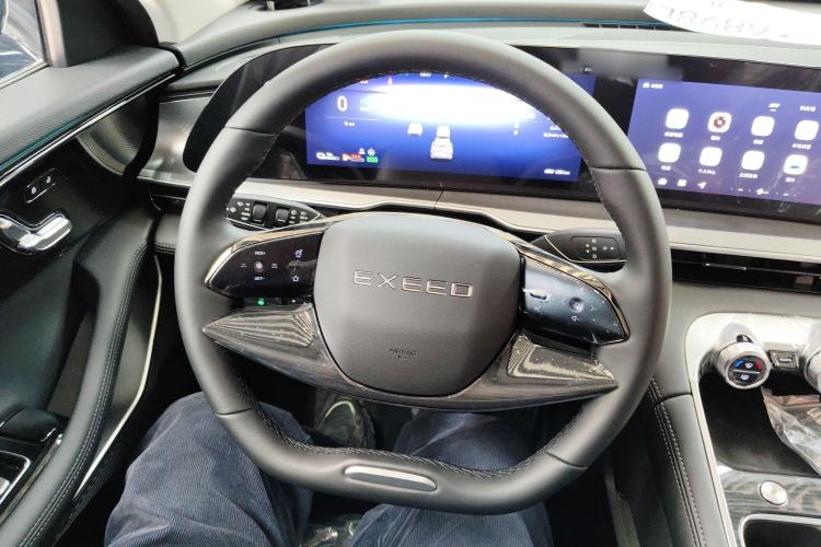 Used EXEED Stellar C-DM 2024 1.5T Long-Range Plus
