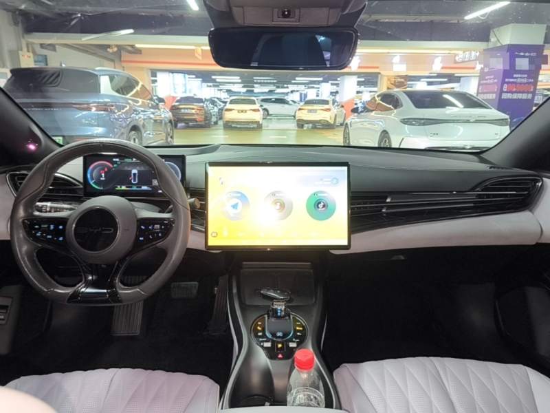Used BYD Seal 2022 700 km Long-Range Rear-Wheel-Drive Version — 9