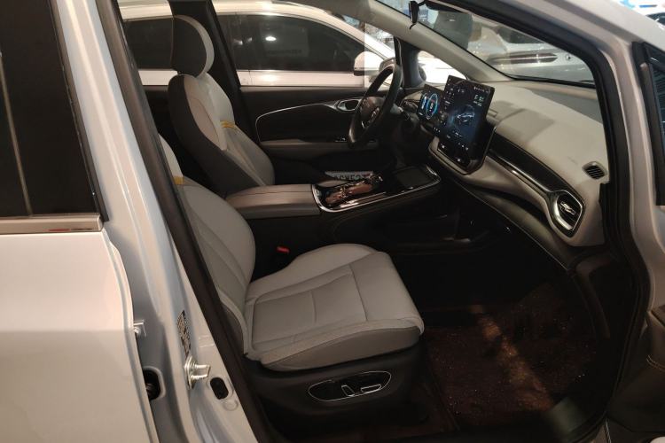 Used AION V 2022 Plus 80 Leader Edition Ternary Lithium Right Front Seat