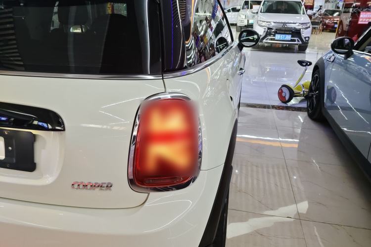 Used MINI 2019 1.5T COOPER Classic Edition
