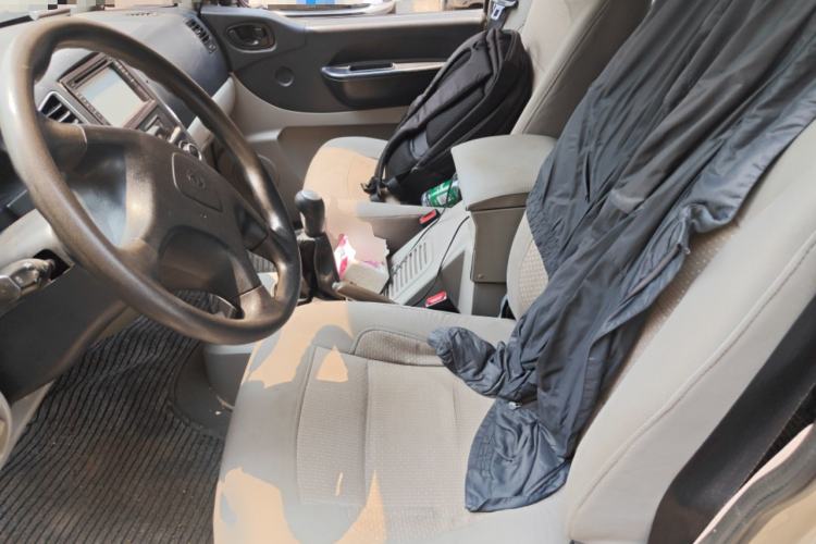 Used FORTHING Lingzhi 2014 V3 1.5L 7-Seater Standard Model II Left Front Seat