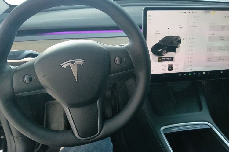 Used Tesla Model Y 2023 Rear-Wheel-Drive Version