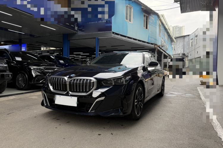 Used BMW 5 Series 2024 525Li M Sport Package