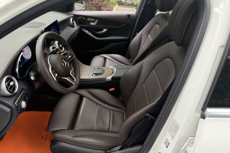 Used Mercedes-Benz GLC 2022 GLC 300 L 4MATIC Dynamic Edition Prestige Model Interior 1