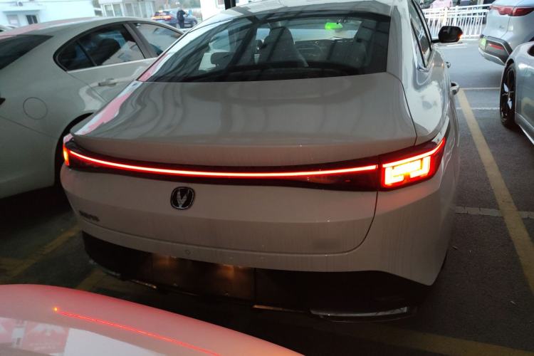 Used Changan Eado PHEV 2025 Smart New Blue Whale 145KM Battleship Edition