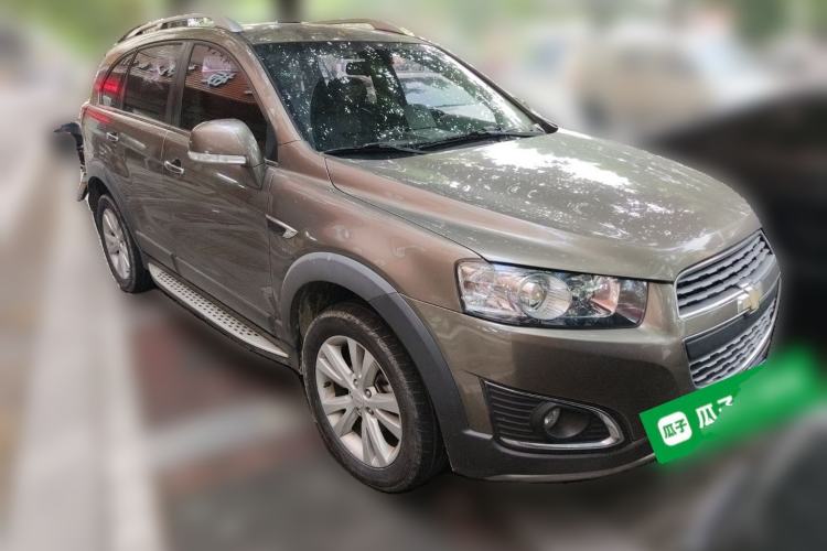Used Chevrolet Captiva 2015 2.4L 4x4 Flagship Edition 7-Seater