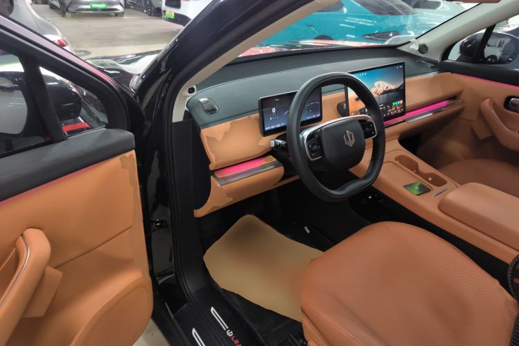 Used Leapmotor C16 2024 Range-Extended 200 Luxury Edition