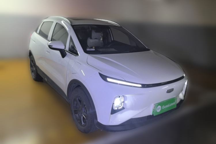 Used Geometry E Firefly 2024 301km Starlight Front Right 45 Deg