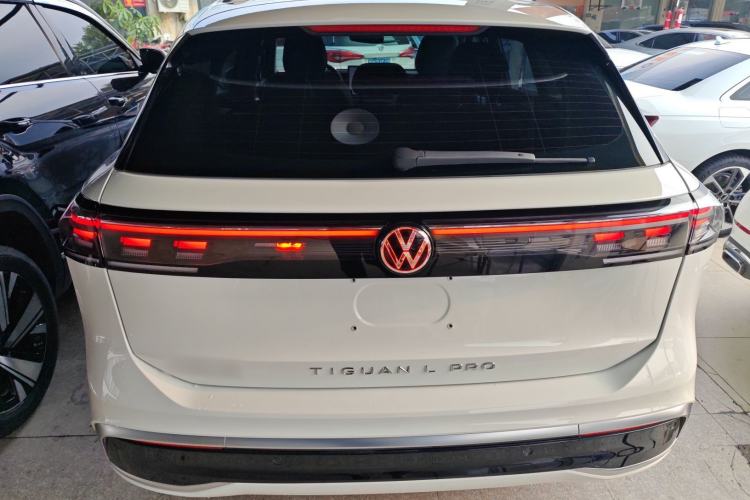 Used Volkswagen Tiguan L 2024 PRO 330TSI Two-Wheel Drive Smart Drive Edition
