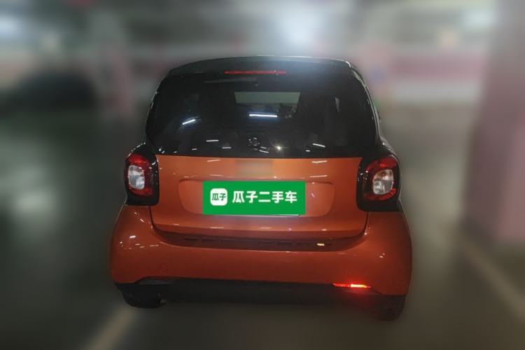 Used smart fortwo 2015 1.0L 52 kW hardtop Dynamic version Rear