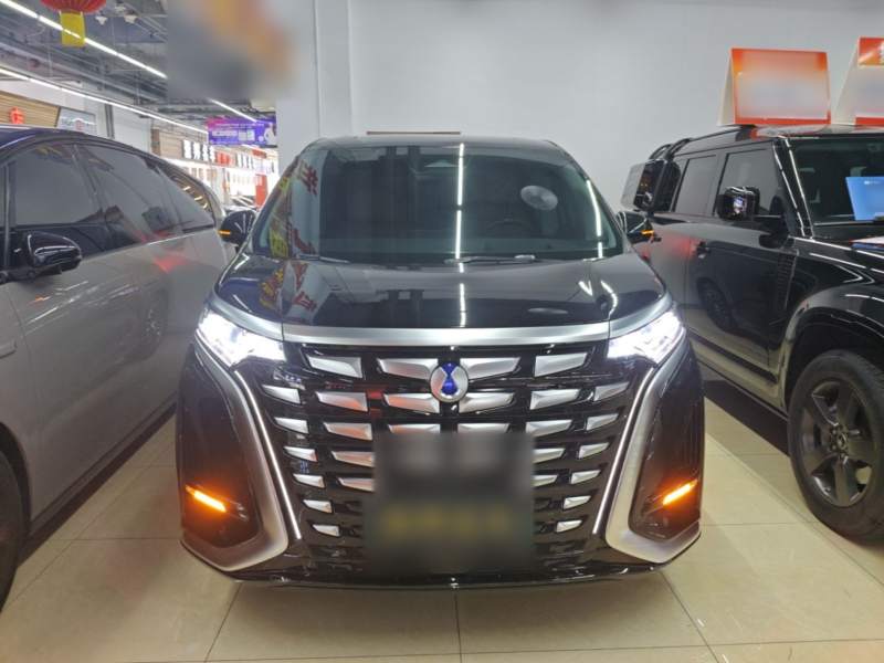 Used Denza D9 2024 DM-i 980 Four-Wheel Drive Prestige Model – Executive — 2
