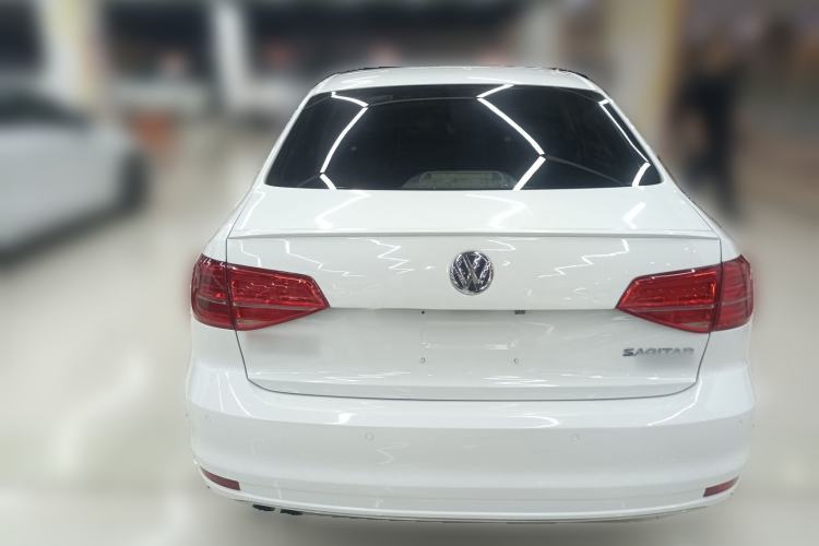 Used Volkswagen Sagitar 2015 230TSI Automatic Luxury Model Rear