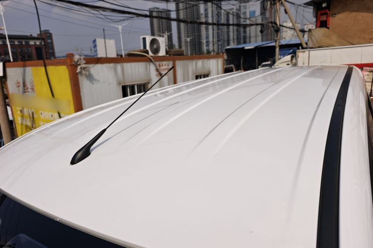 Used Wuling Hongguang New Energy 2025 Extended-Range Hybrid 50KM Comfort Version Roof