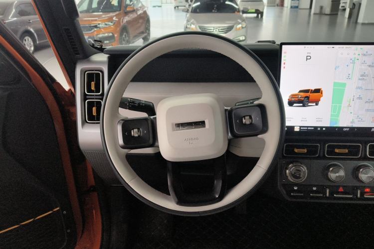 Used iCAR V23 2025 501 Four-Wheel Drive Intelligent Driving Version
