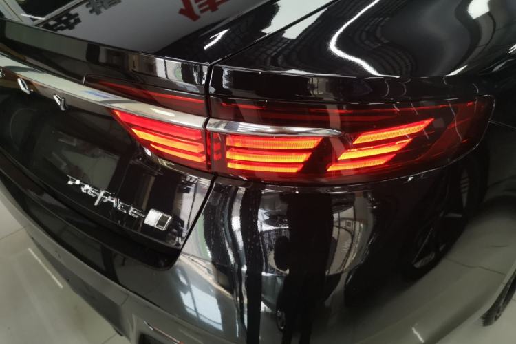 Used Geely Auto Preface 2026 Model Oriental Yao 1.5TD Fuyao Edition Exterior 3