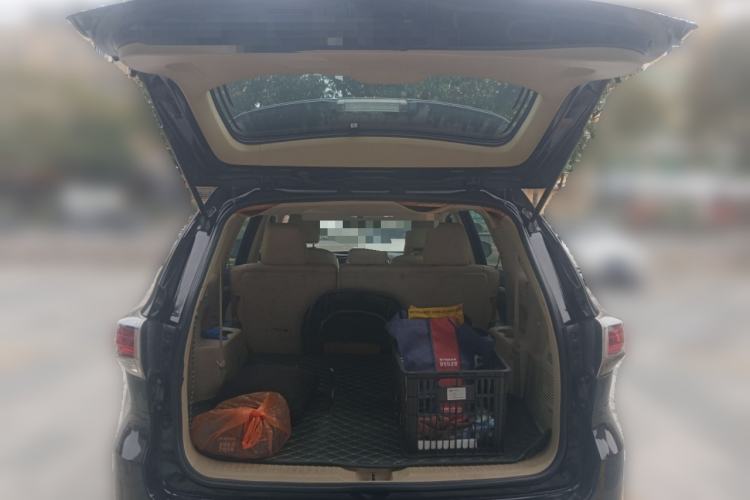 Used Toyota Highlander 2015 2.0T Two-Wheel Drive Luxury Edition 7 Seats
