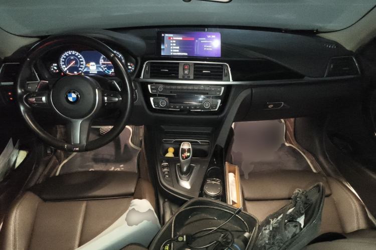 Used BMW 3 Series 2018 320Li Leading Model M Sport Package
