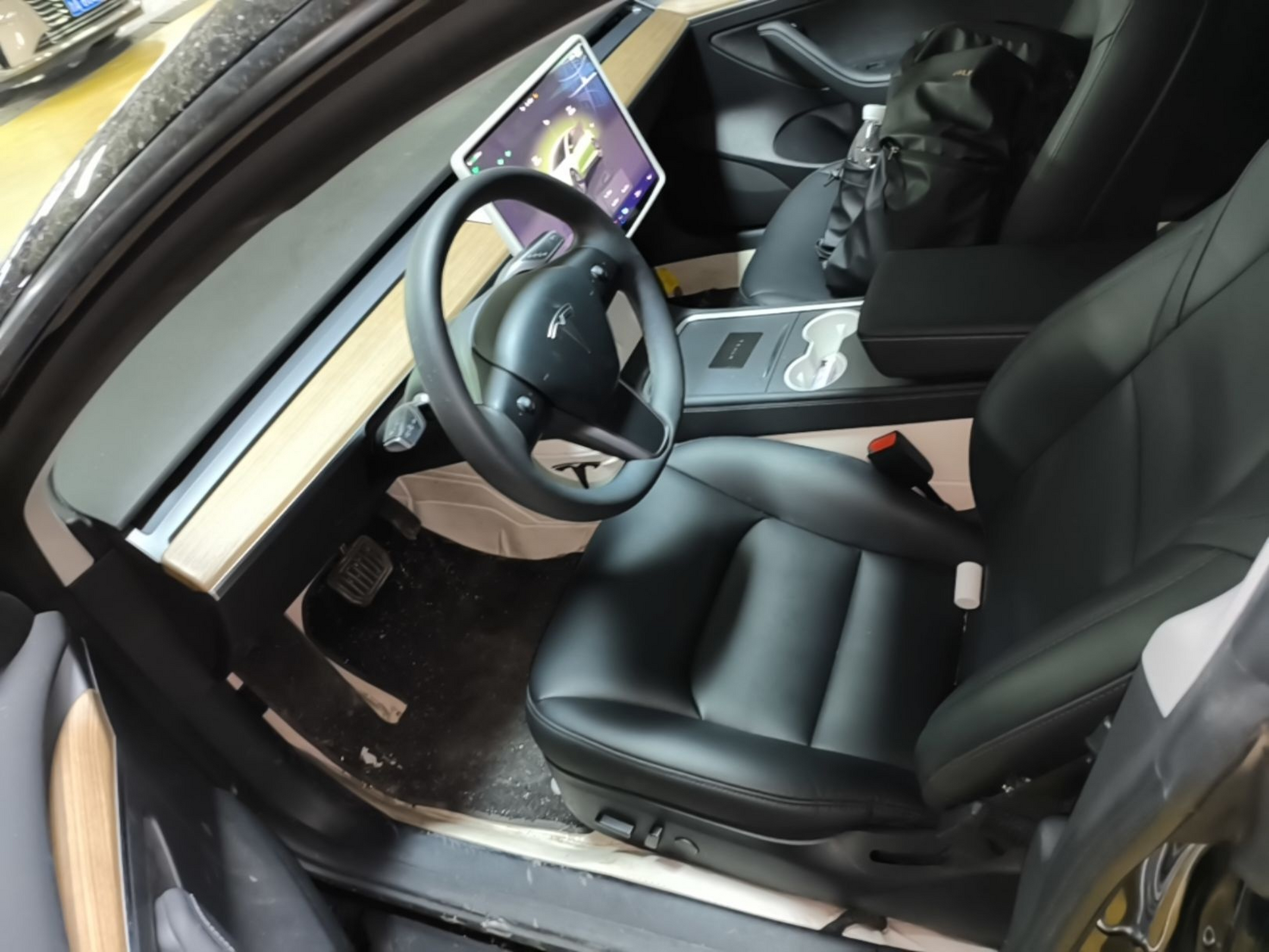 Interior delantero