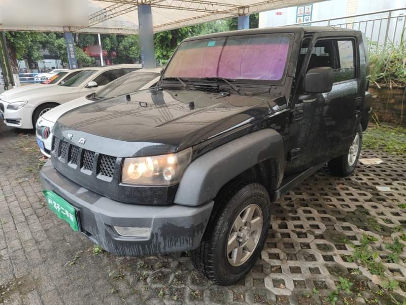 Used BAIC Off-Road BJ40 2014 2.4L Manual Cross-Country Edition — 1