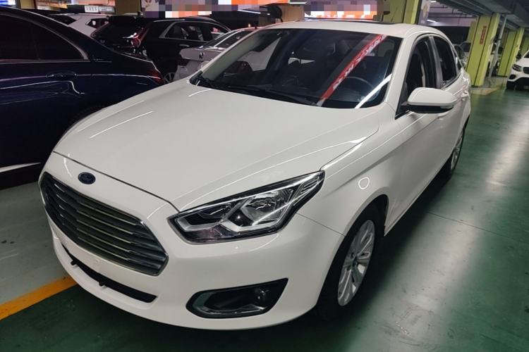 Used Ford Escort 2015 1.5L Automatic Fashion Model