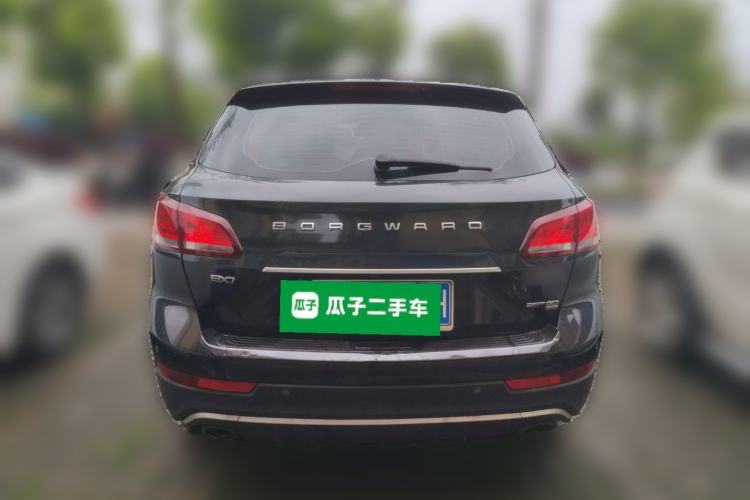 Used BORGWARD BX7 2016 28T Four-wheel Drive Luxury Edition 5 Seats Rear