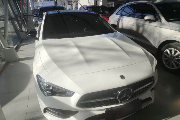 Used Mercedes-Benz CLA 2022-Year Updated CLA 200
