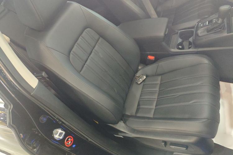 Used Honda Breeze 2023 240TURBO Two-Wheel-Drive Luxury Edition 5 Seats